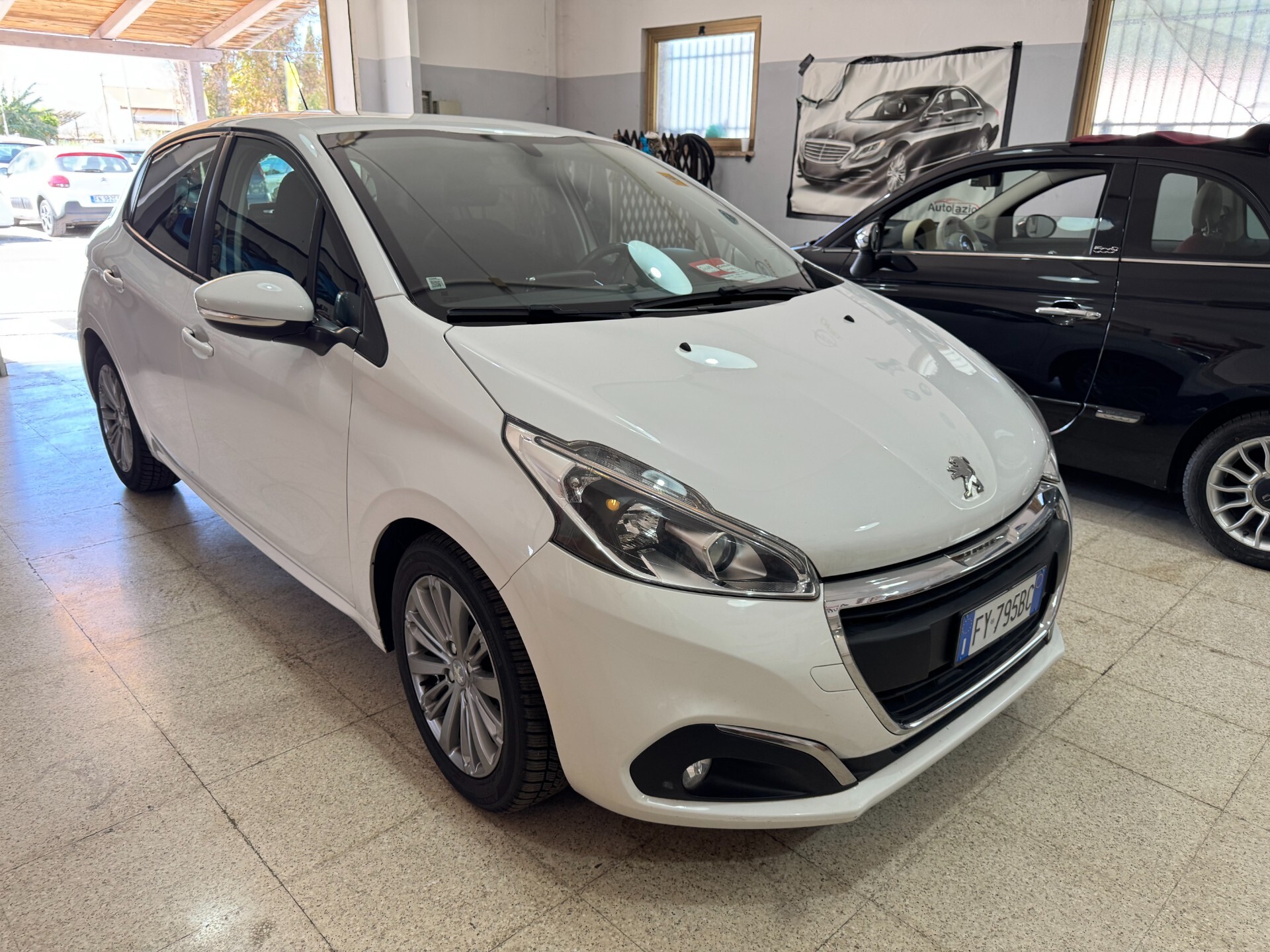 Peugeot 208 BlueHDi 1.5 dci 100 cv. Allure OK NEOPATENTATI
