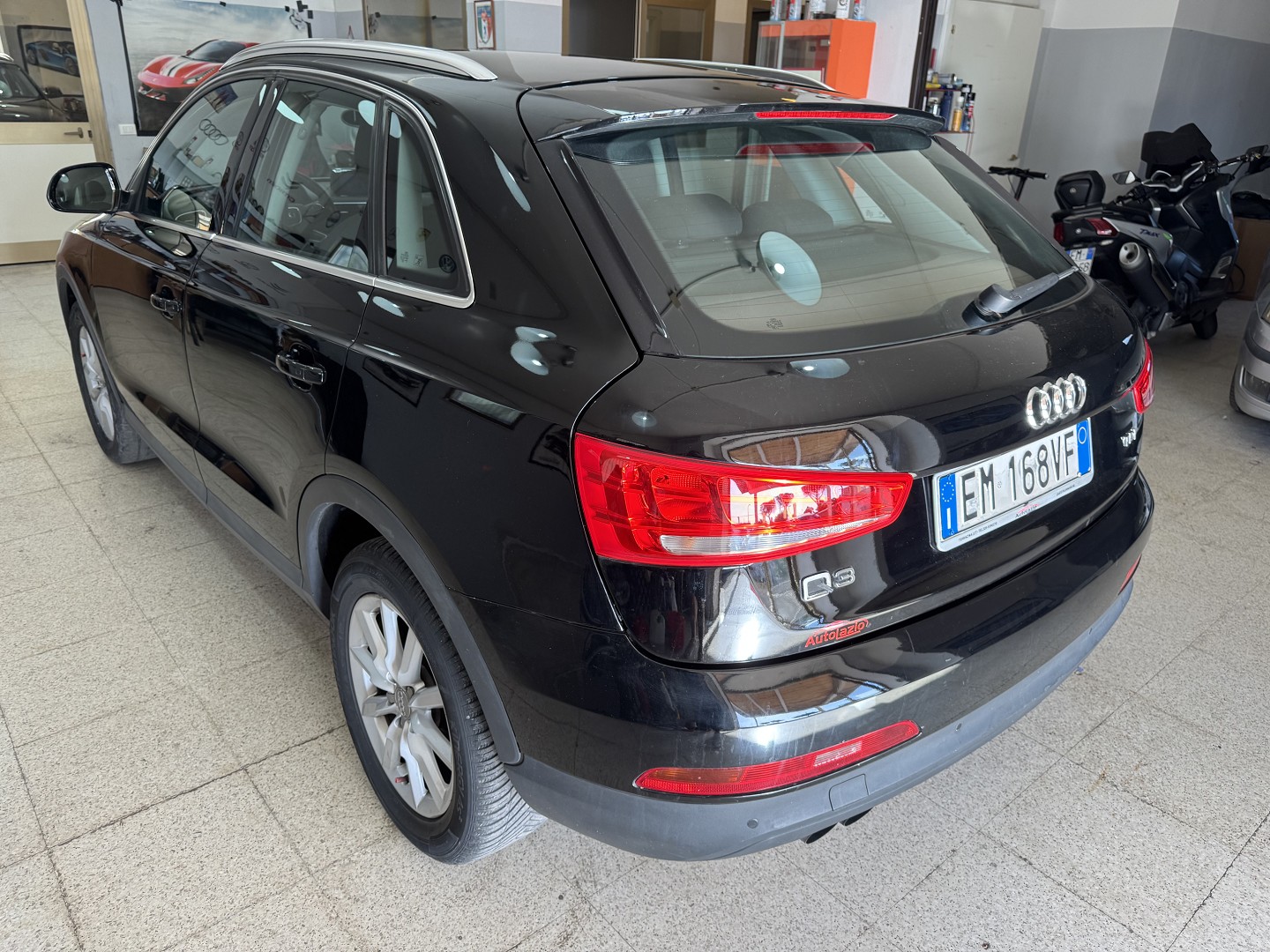 AUDI Q3 2.0 TDi Business Plus