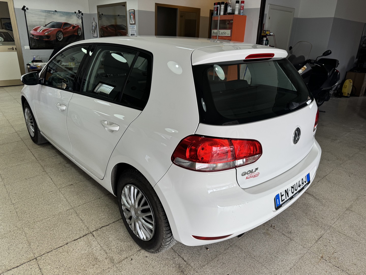 Volkswagen GOLF 6 TDi 1.6 CC. 105 cv.
