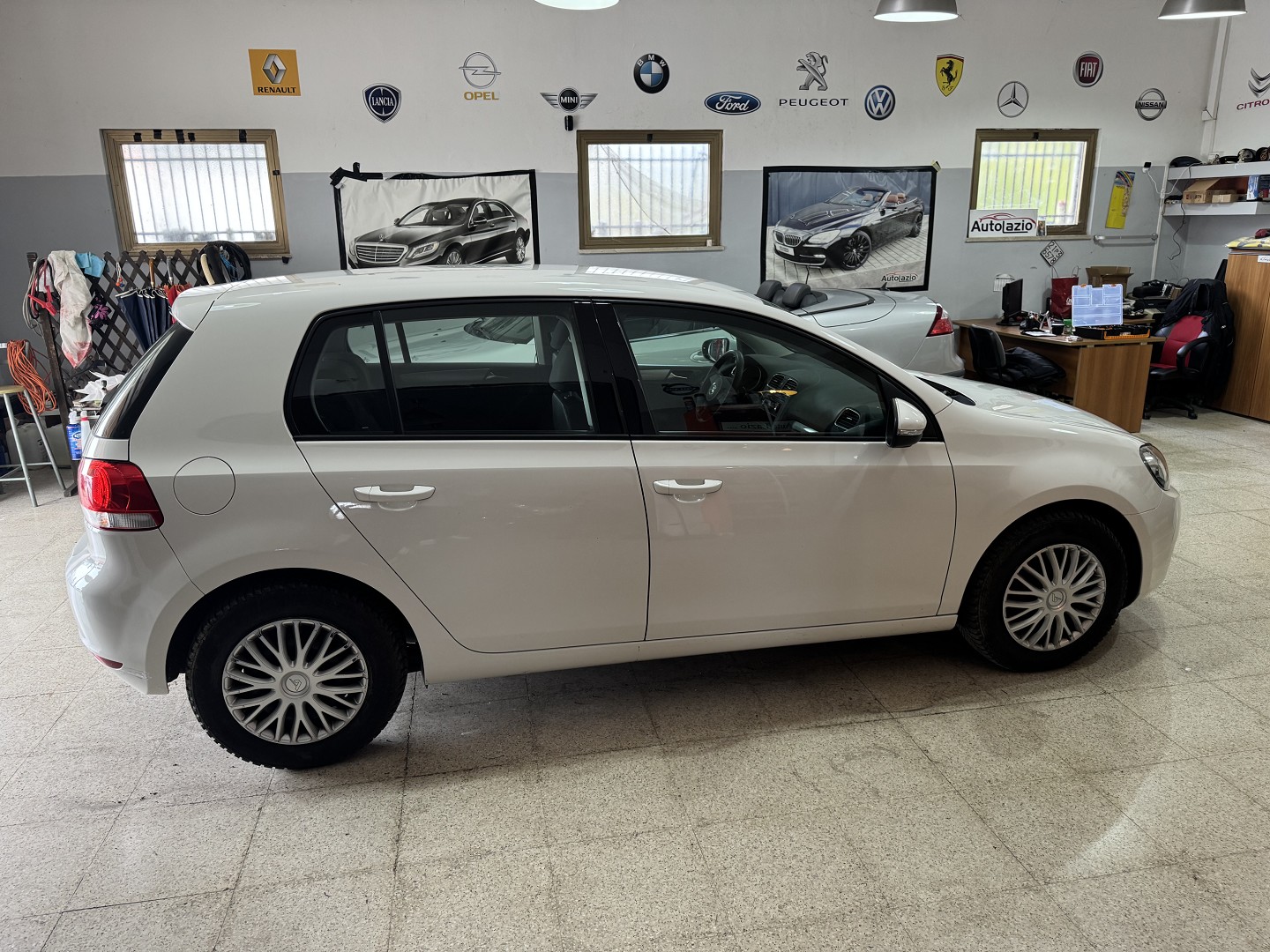 Volkswagen GOLF 6 TDi 1.6 CC. 105 cv.