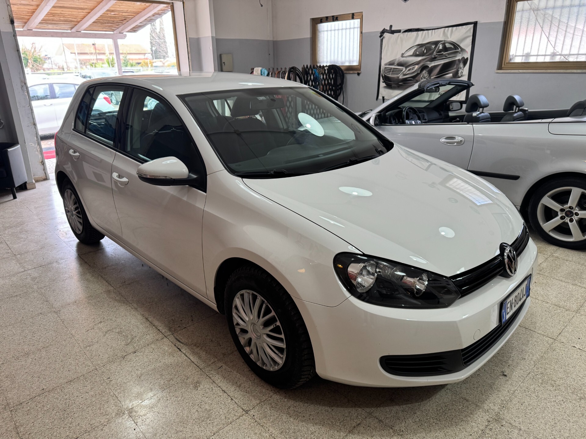 Volkswagen Golf 1.6 TDI 105 cv. 5p. Highline OK NEOPATENTATI