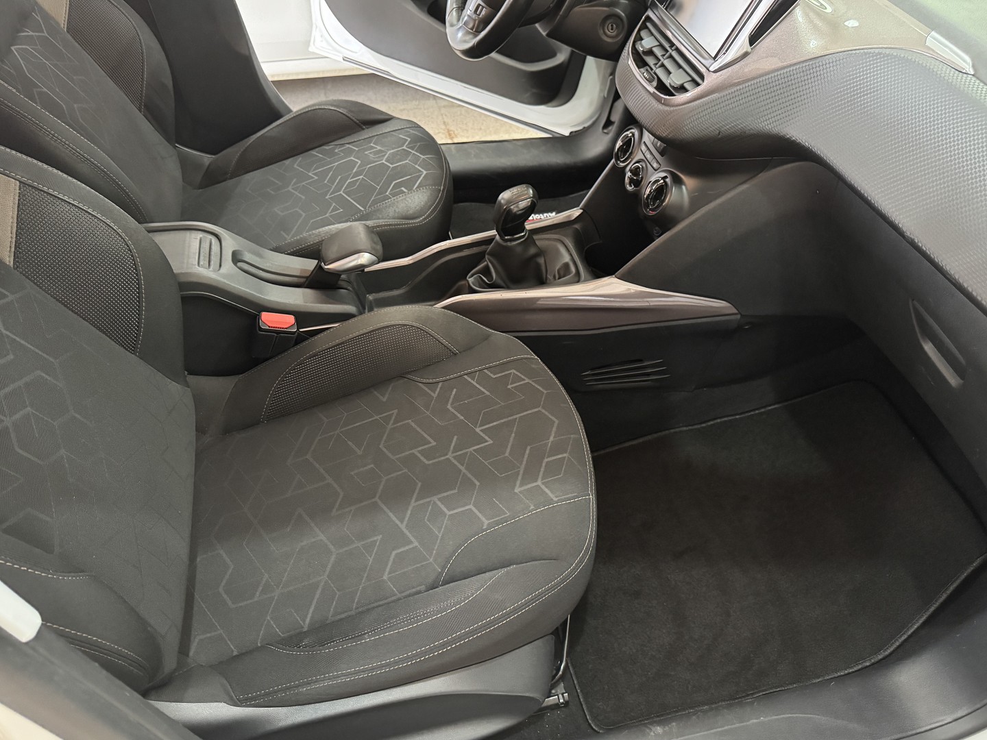 PEUGEOT 2008 1.2 cc. 82 cv. Navigatore