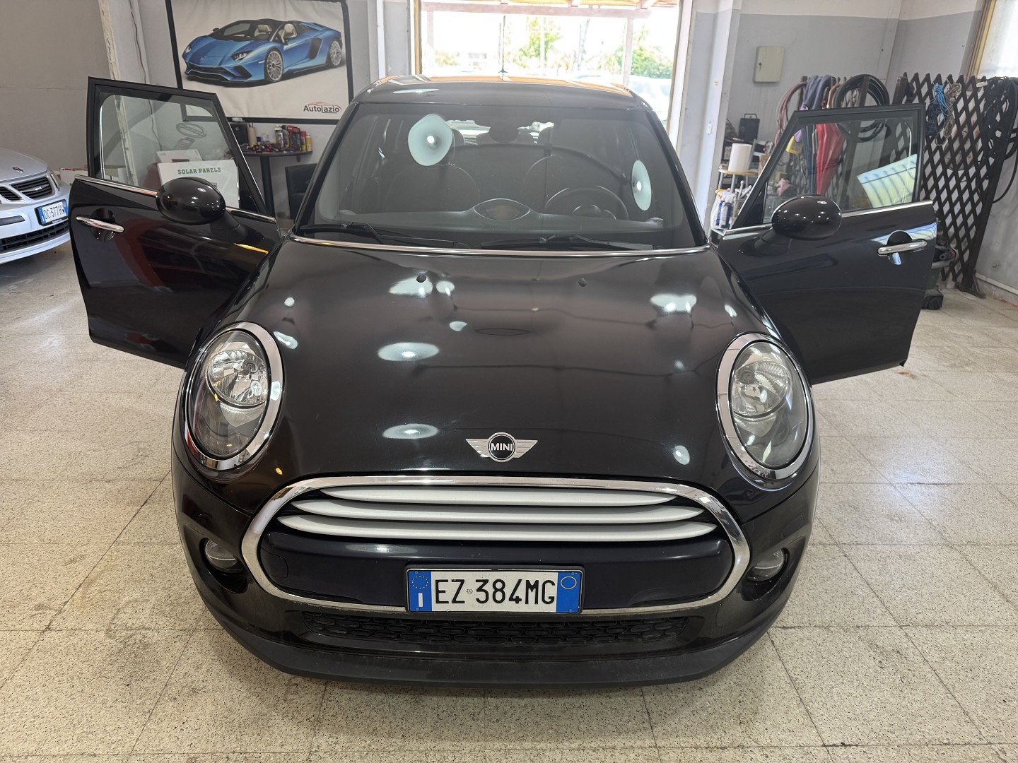 Mini Cooper D Businiss XL 1.5 dci 5 porte Navi.