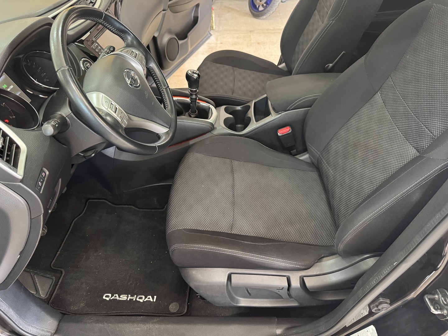 Nissan QASHAI 1.6 DCi N-Tech Tetto-Navigatore