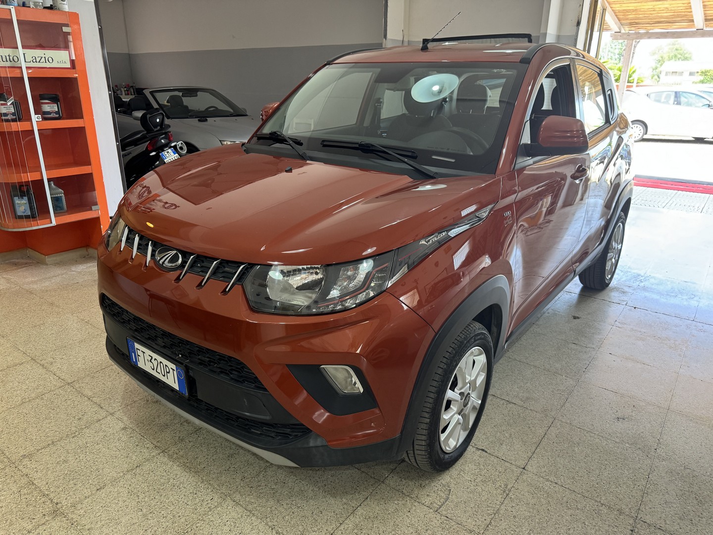 MAHINDRA KUV100 1.2 GPL 80Mila Km.