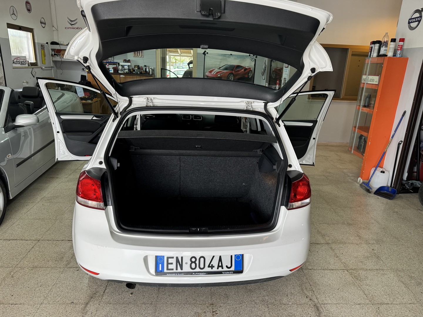 Volkswagen GOLF 6 TDi 1.6 CC. 105 cv.