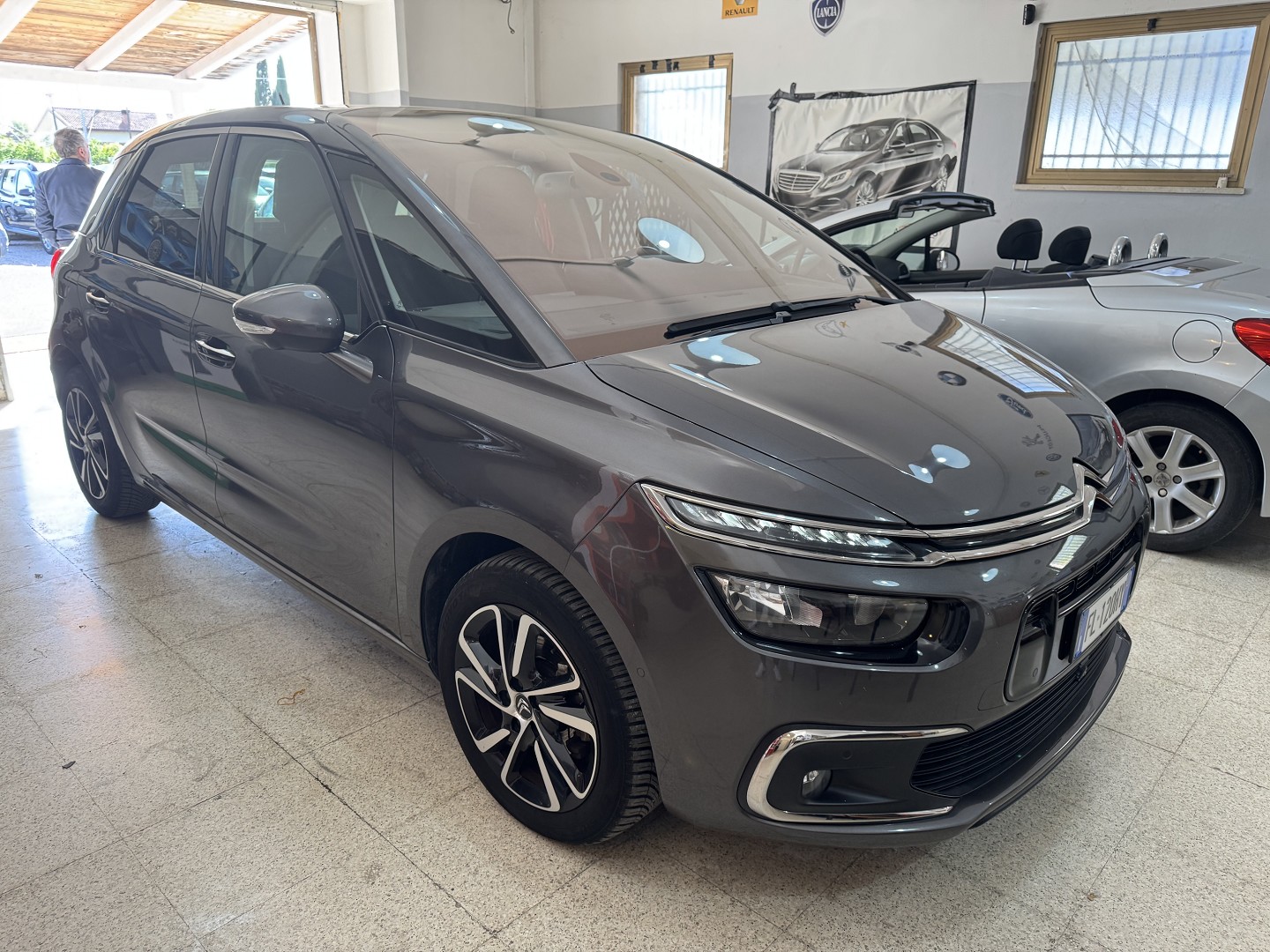 CITROEN NEW C4 1.6 HDi Shine NAVIGATORE