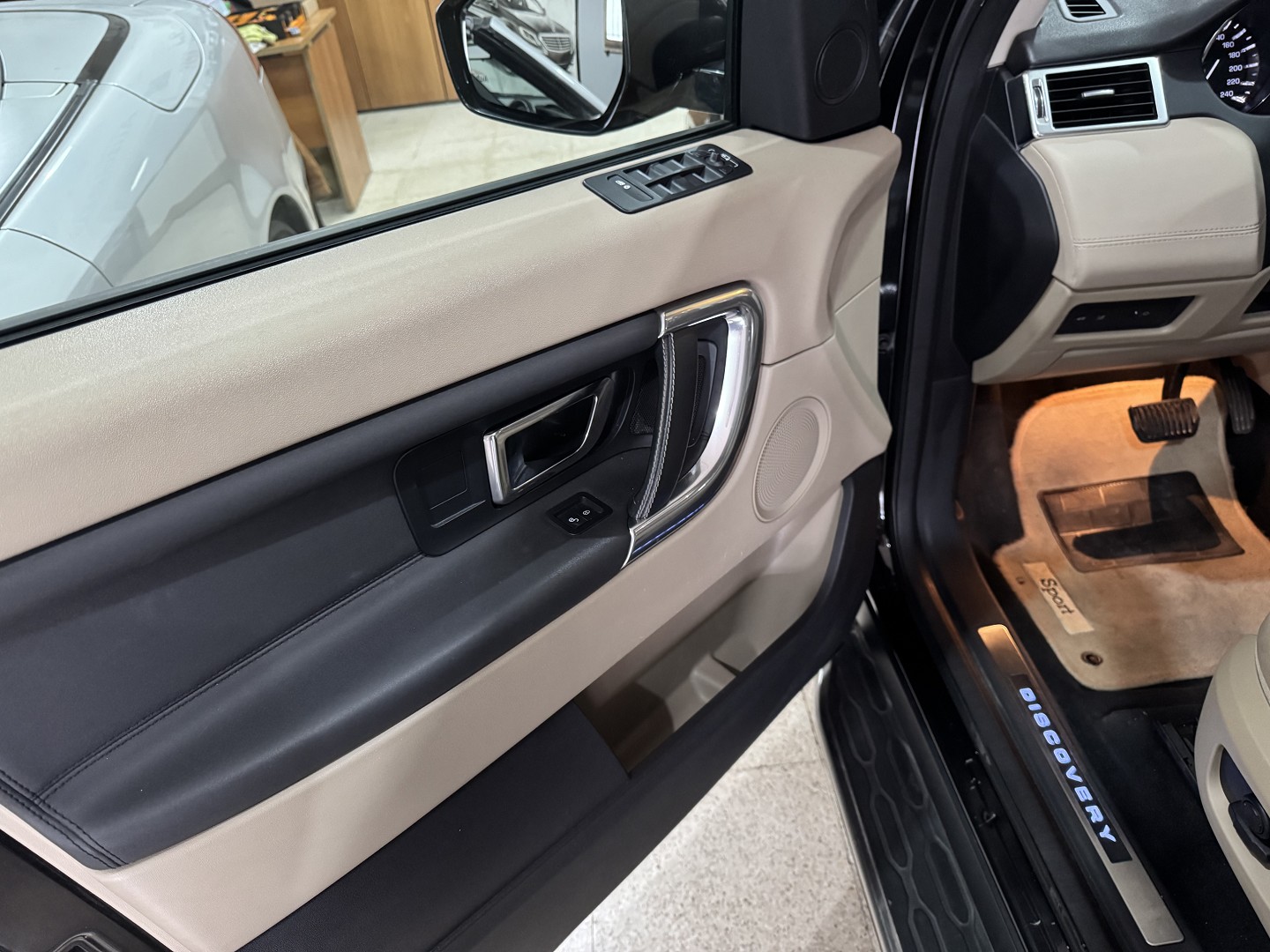 Land Rover DISCOVERY SPORT 2.0 TD4