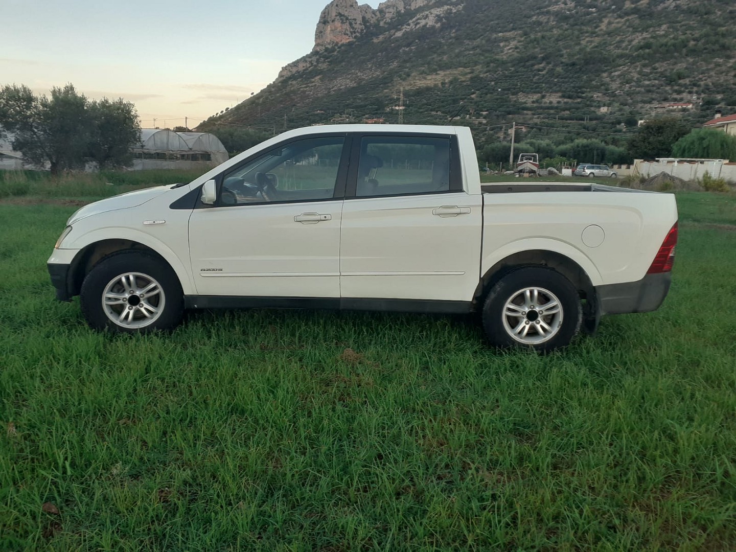 SSANG YONG Action Up 5 Posti