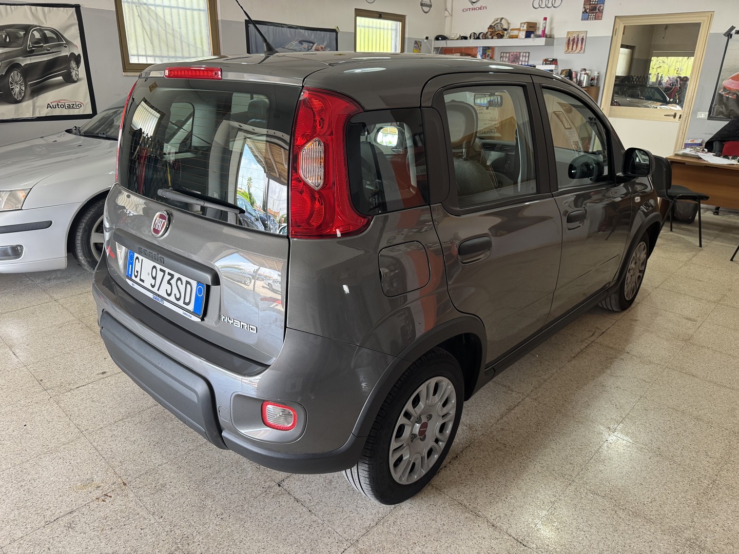 FIAT PANDA HIBRIDA 1.0 cc. CAR PLAY